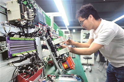 實(shí)施創(chuàng)新驅(qū)動，打造智慧礦山測控設(shè)備新篇章